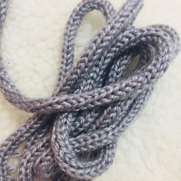 Cordão de Tricotin