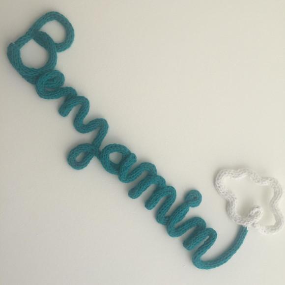 Nome em tricotin Benjamin
