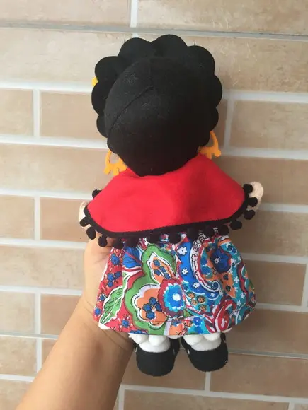 Boneca Frida Kahlo