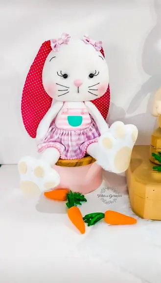 Coelha da Páscoa de Feltro