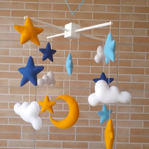 Mobile Nuvens e Estrelas sem Musical