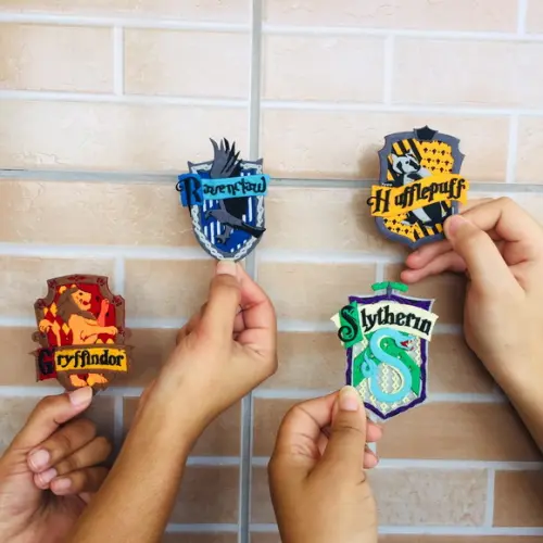 Patch Casas de Hogwarts 9cm