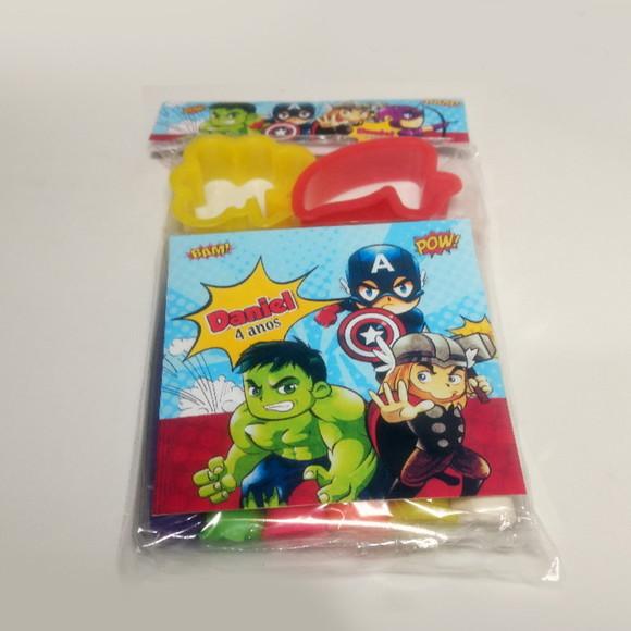 Kit Massinha e Cortadores - Super Heroi Cute