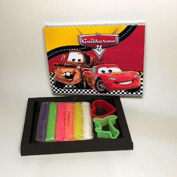 Kit Massinha e Cortadores - Carros