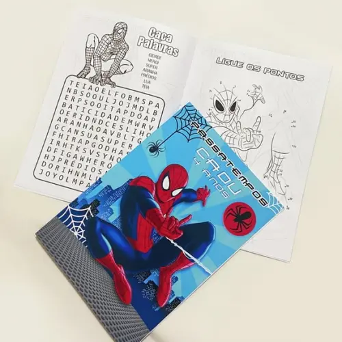 Livrinho de Passatempos Tema Homem Aranha
