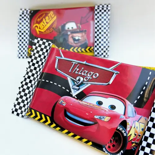 Chocolate Kit Kat Tema Carros