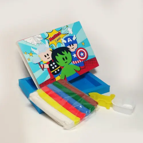 Kit Massinha e Cortadores - Super Heroi Cute