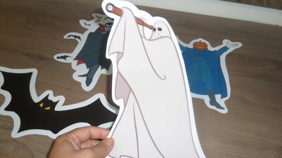 adesivos monstros, pegadas ou morcegos tema scooby doo