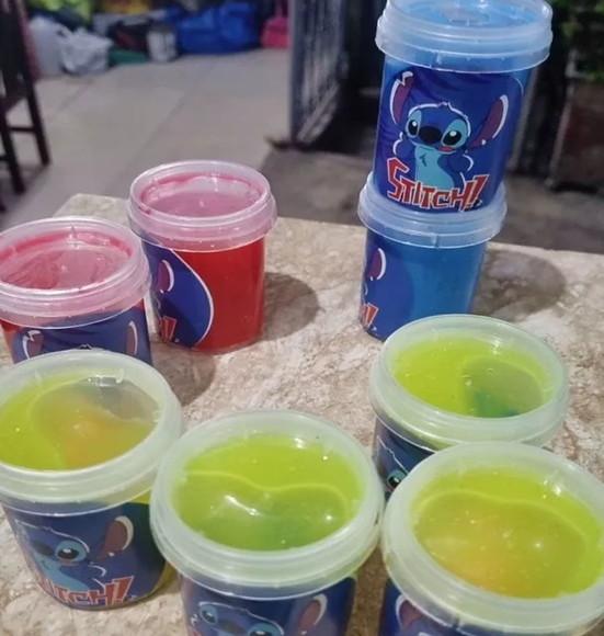 Amoeba Surpresa com Saquinho Tag e Fita Cetim Stitch
