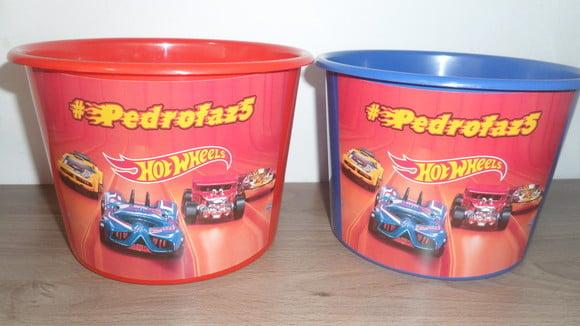 Balde de Pipoca Várias Cores de 1,5l Tema Hot Wheels