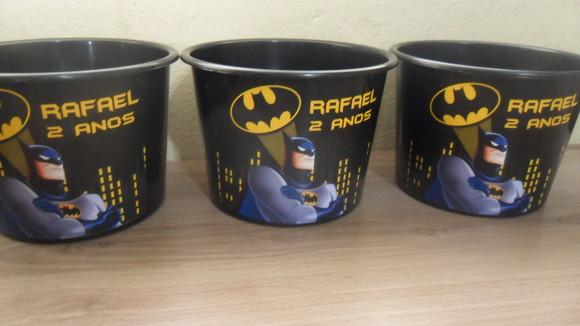 Balde de Pipoca Várias Cores de 1,5l Tema Batman