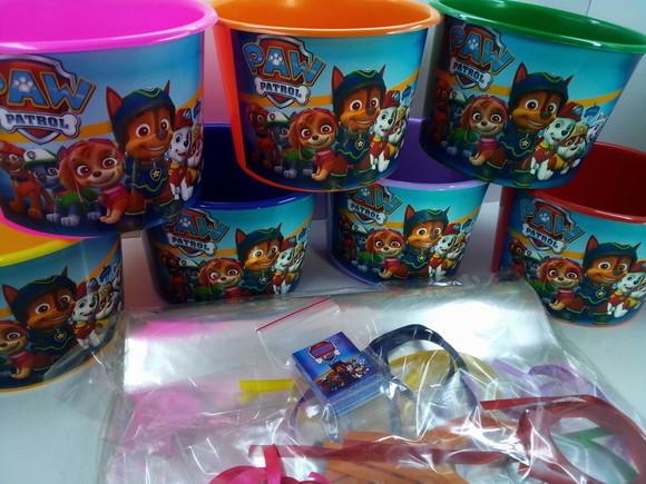 Balde de Pipoca Várias Cores de 1,5l Tema Patrulha Canina