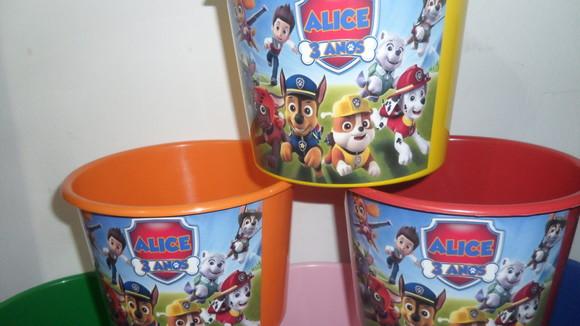 Balde de Pipoca Várias Cores de 1,5l Tema Patrulha Canina