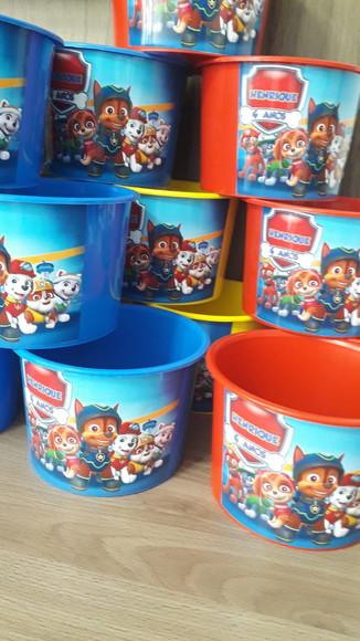 Balde de Pipoca Várias Cores de 1,5l Tema Patrulha Canina