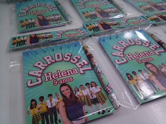 Bloquinho + Mini Lápis + Lapela Personalizada Carrossel