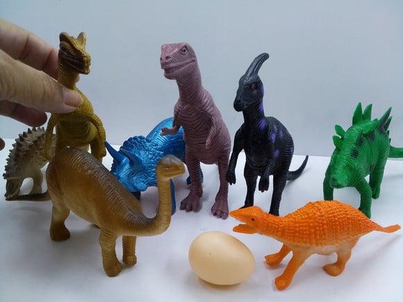 Boneco Dinossauro de Borracha Sortidos