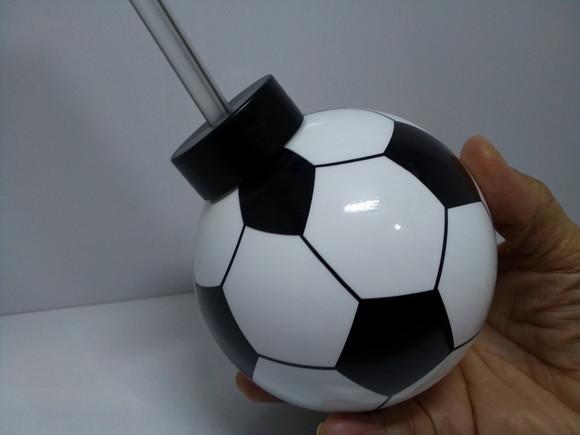 Copo Bola Futebol com Canudo 300ml