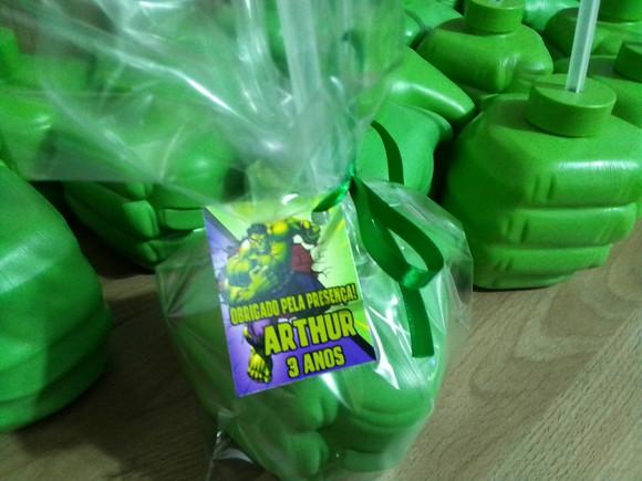 Copo Super Mão do Hulk com Canudo 450ml