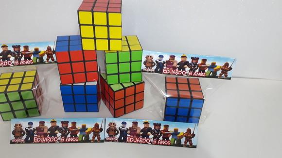Cubo Magico Personalizado Lapela com Tema Roblox