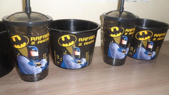 Kit Balde de Pipoca 1,5l + Copo com Tampa e Canudo Batman