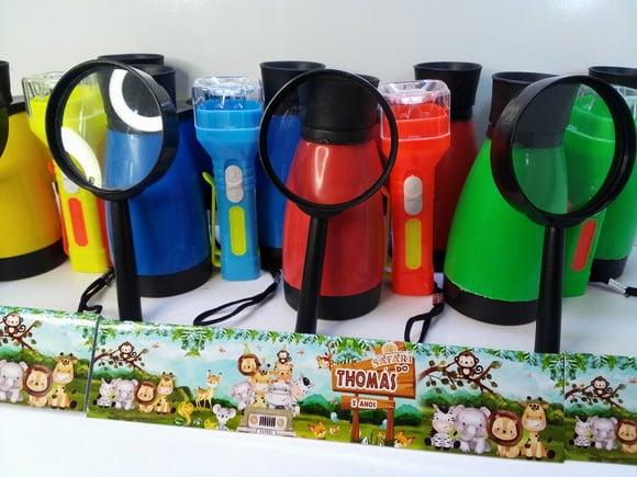 Kit Binoculo + Lanterna + Lupa Tema Safari Baby