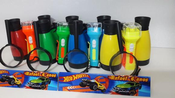 Kit Binoculo + Lanterna Colorida + Lupa Tema Hot Wheels