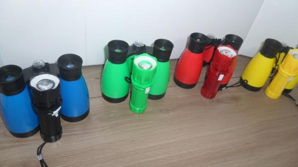 Kit Binoculo + Lanterna Cores Sortidas sem Personalizar