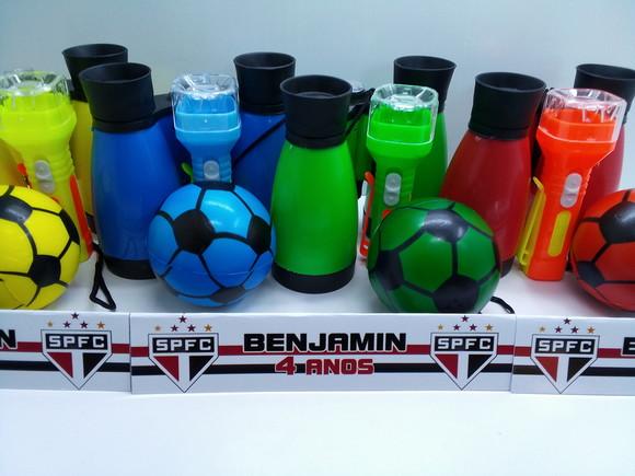Kit Binoculo + Mini Bola + Lanternas Tema São Paulo