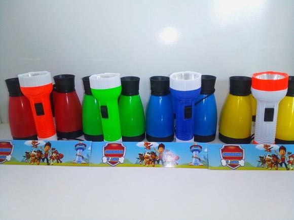 Kit Binoculo e Lanterna Patrulha Canina