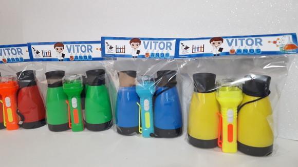 Kit Binoculo e Lanterna Tema Cientista