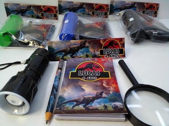 Kit Bloquinho + Mini Lápis + Lanterna + Lupa Dinossauro
