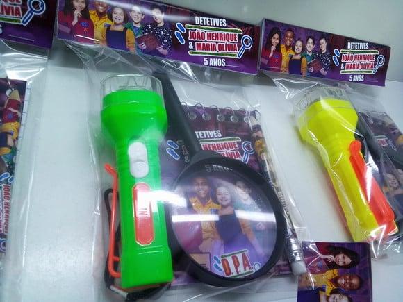 Kit Bloquinho + Mini Lápis + Lanterna + Lupa Dpa
