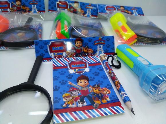 Kit Bloquinho + Mini Lápis + Lanterna + Lupa Patrulha Canina