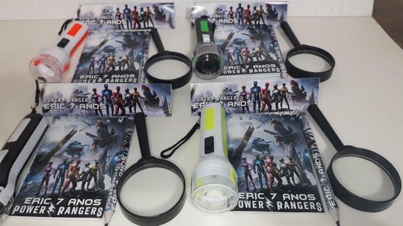 Kit Bloquinho + Mini Lápis + Lanterna + Lupa Power Rangers