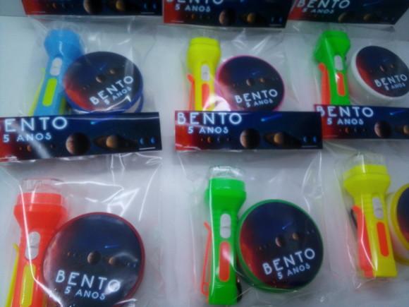 Kit Copo Retrátil + Lanterna Espaço