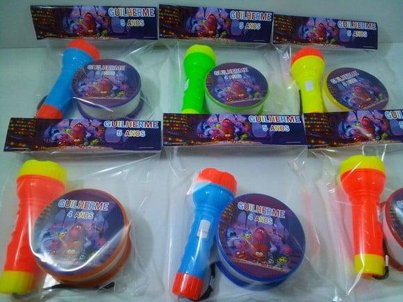 Kit Copo Retrátil + Lanterna Personalizado Divertida Mente