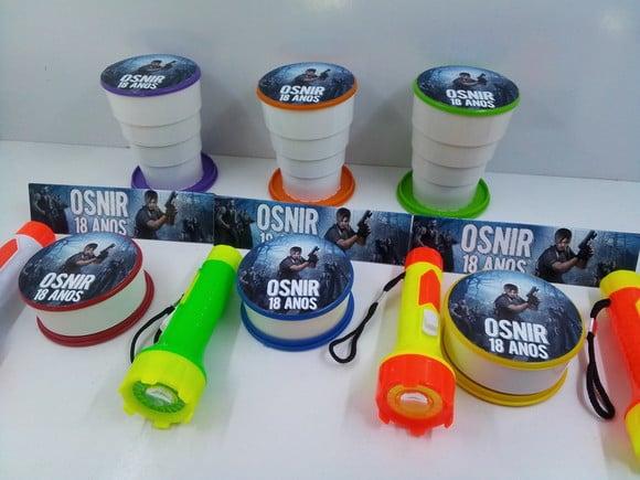 Kit Copo Retrátil + Lanterna Residente Evil