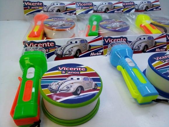 Kit Copo Retrátil + Lanterna Tema Herbie
