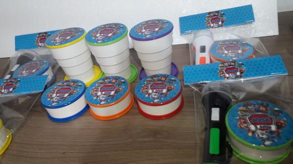 Kit Copo Retrátil + Lanterna Tema Patrulha Canina