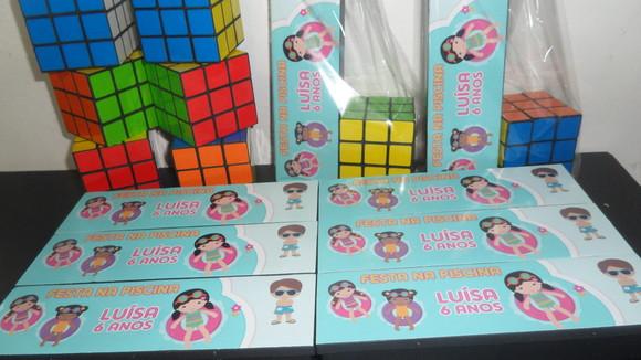 Kit Domino + Cubo Mágico Faço no Tema Festa na Piscina