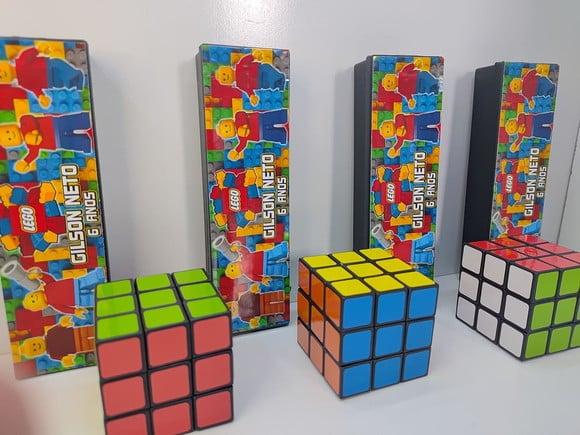 Kit Domino + Cubo Mágico Tema Lego