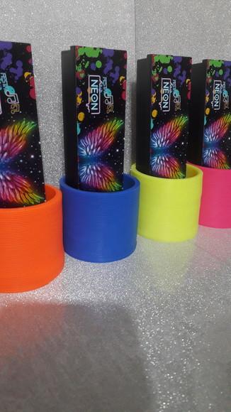 Kit Dominó + Mola Maluca Tema Neon