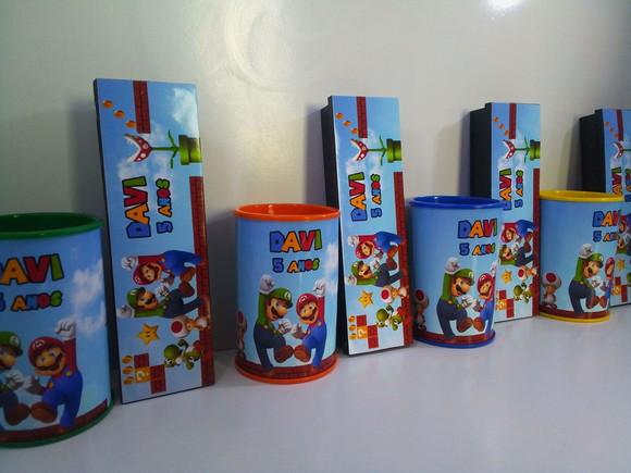 Kit Domino e Cofre de Papelao Personalizados Mário
