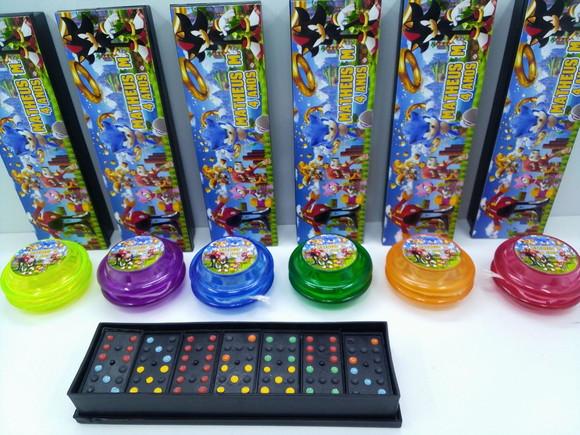Kit Domino e Ioiô Cores Sortidas Tema Sonic