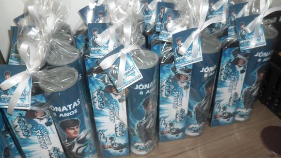 Kit Domino e Pega Varetas Personalizado Ben 10