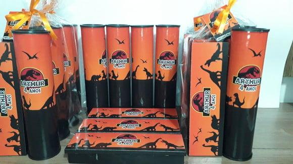 Kit Domino e Pega Varetas Tema Dinossauro