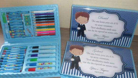 Kit Estojo de Pintura de 46 Peças Dama e Pajem