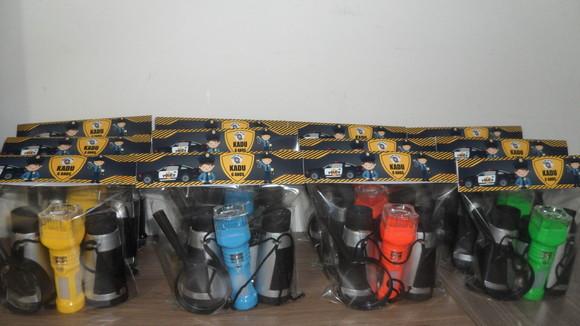 Kit Infantil Binoculo Prata + Lanterna + Lupa Policia