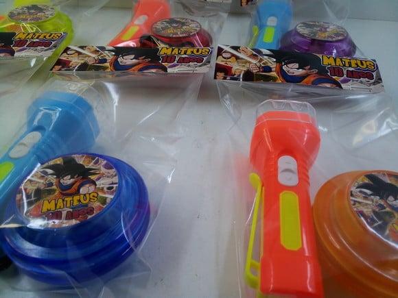 Kit Ioiô + Lanterna Tema Dragon Ball