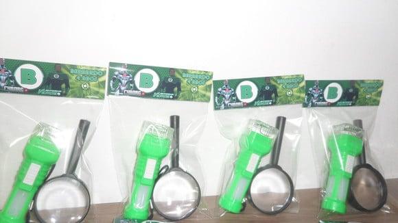 Kit Infantil Lanterna + Lupa Tema Lanterna Verde